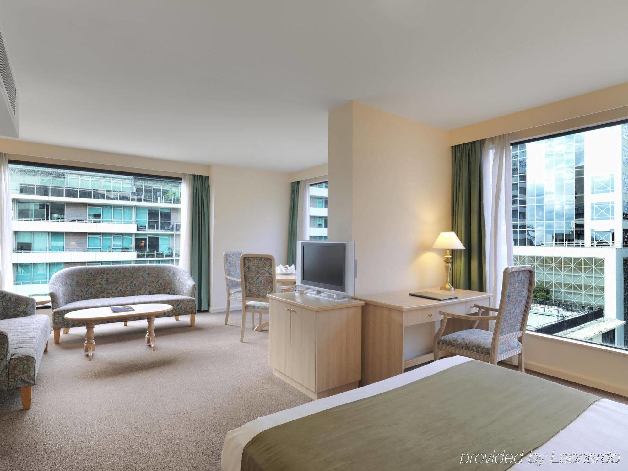 Bayview On The Park Hotel Melbourne Exterior foto